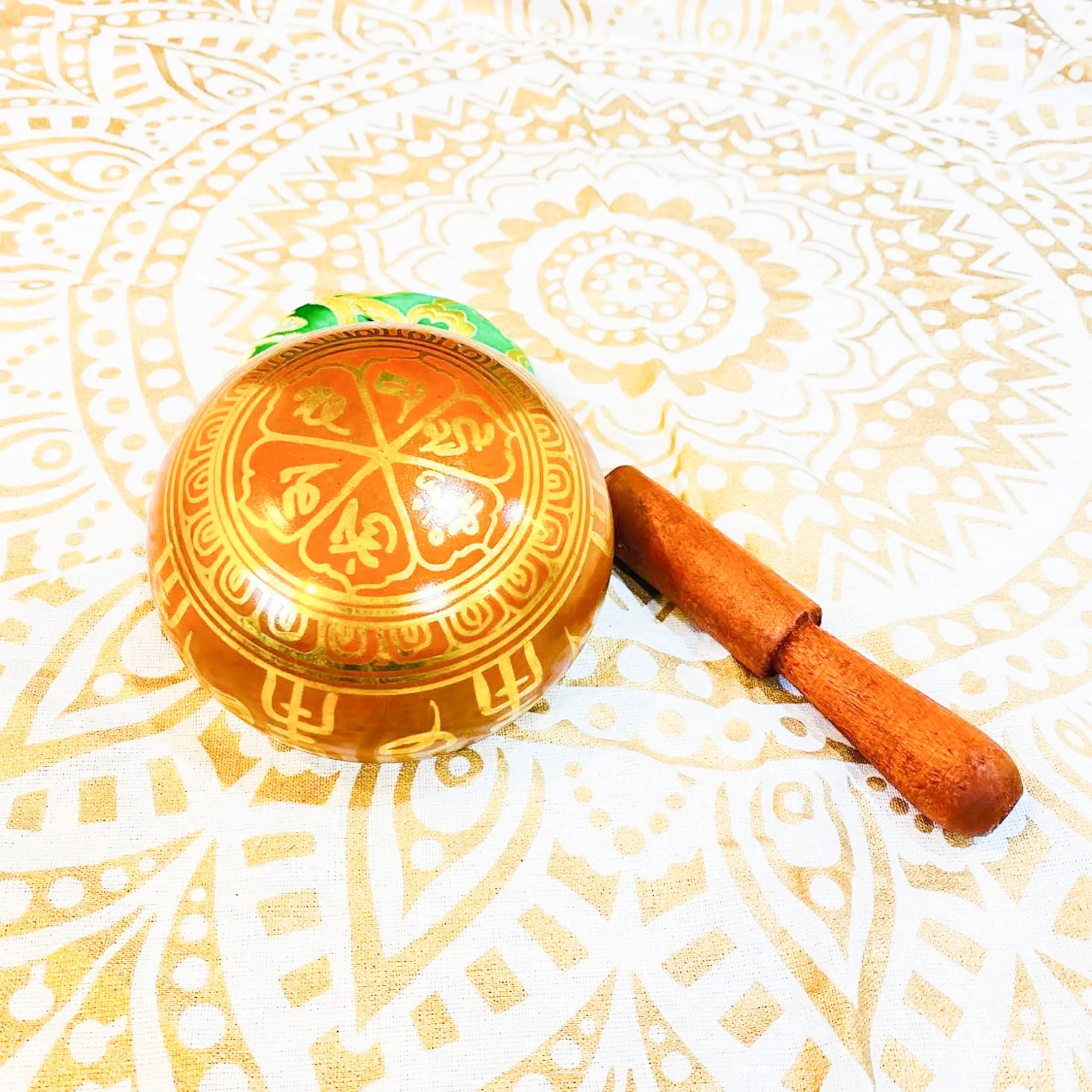 Buddha Eye/Om Engraved Relaxing Singing Bowl