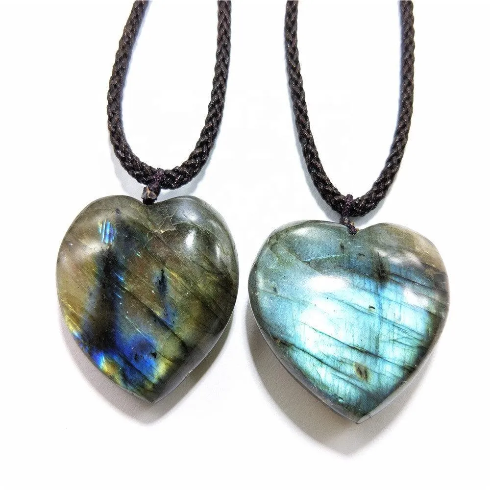 Labradorite Dragon's Heart Necklace – Mystical Healing and Mental Clarity